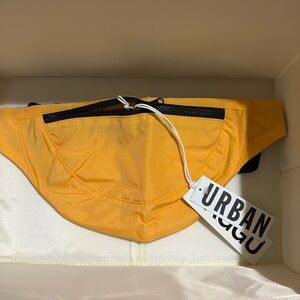 Mango crescent fanny pack BAGGU